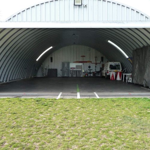 hangár_3.jpg